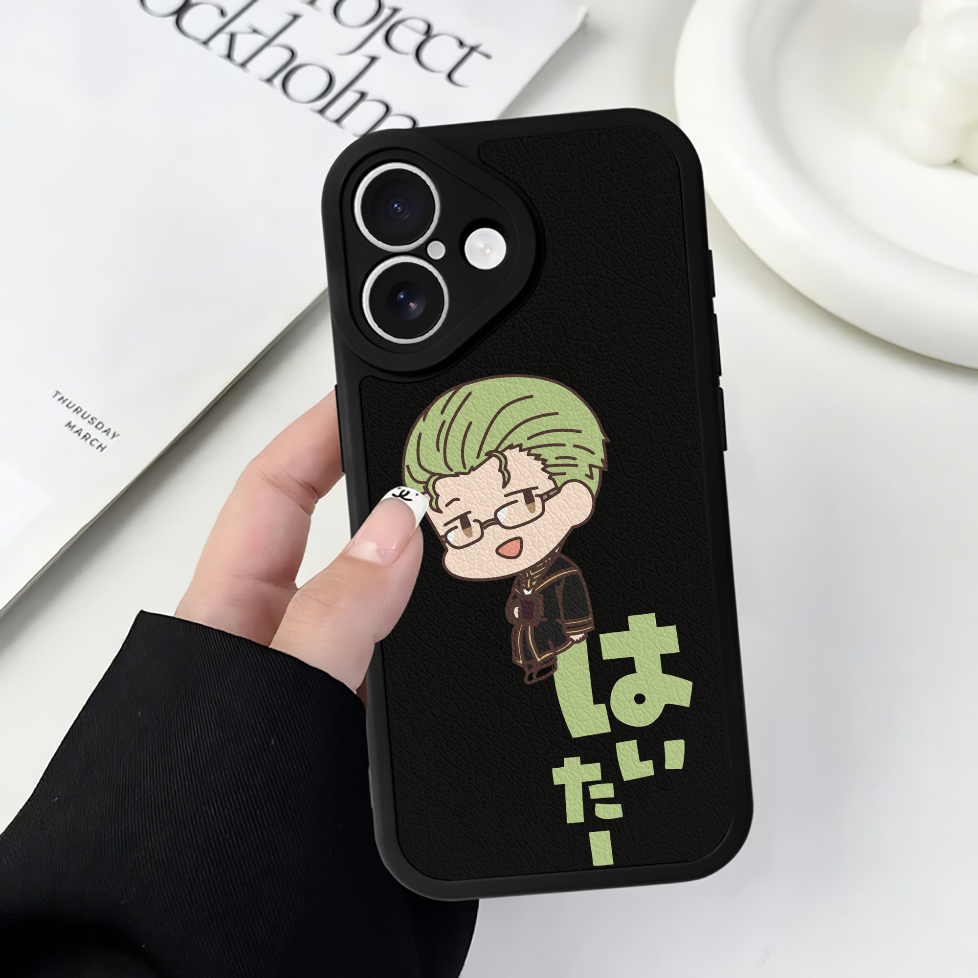（画像用） 葬送のフリーレン Frieren 【iPhone 16シリーズ対応】シリコンスマホケース（レザー調） 材質：シリコン